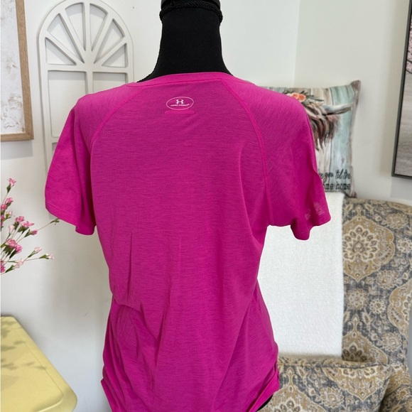 Under Armour Pink Fitted Short Sleeve Tee - Picture 3 of 5